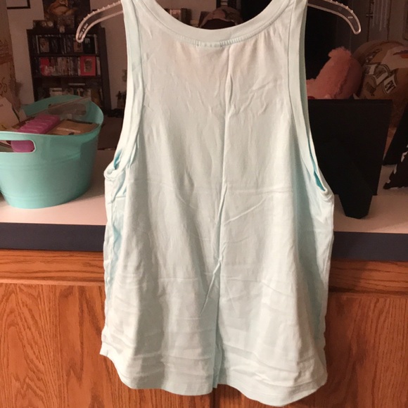 ❌SOLD❌NWOT VS PINK tank - Picture 4 of 4